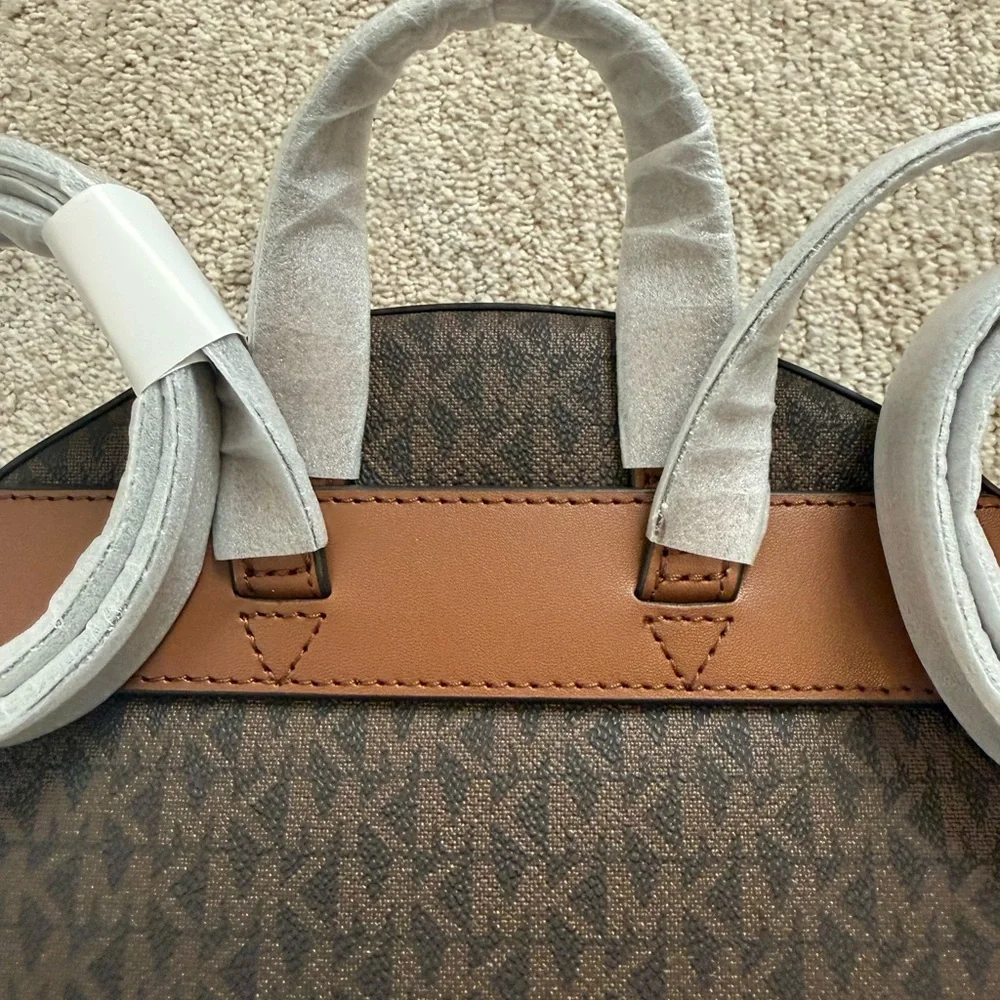 NWT Michael Kors‎ Jaycee Large Backpack-Brown MK Signature Logo Print New w/Tags